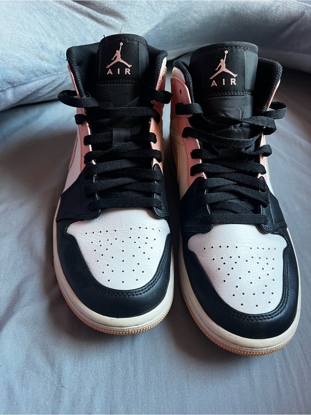 Air Jordan 1 Mid Crimson Tint Arctic Orange Black Toe Men’s 8 / Women’s 9.5
